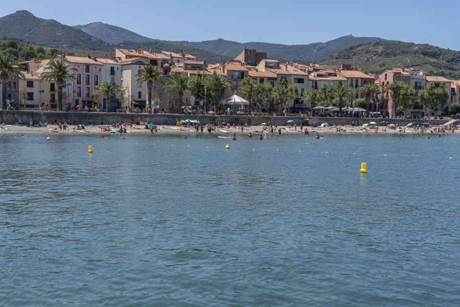 Francia - Collioure 008 - playa de Port d'Avall.jpg
